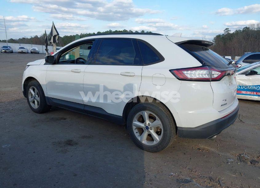 Photo 3 of 2017 Ford Edge SE (VIN 2FMPK3G9XHBC59292)