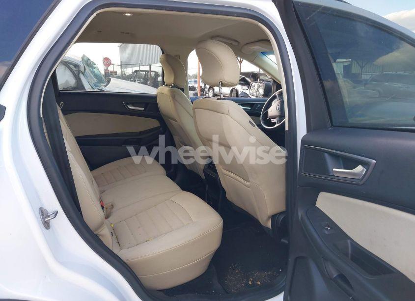 Photo 8 of 2017 Ford Edge SE (VIN 2FMPK3G9XHBC59292)