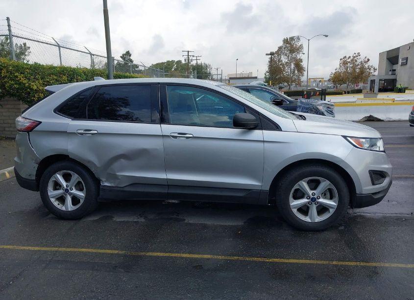 Photo 13 of 2018 Ford Edge SE (VIN 2FMPK3G9XJBB86494)