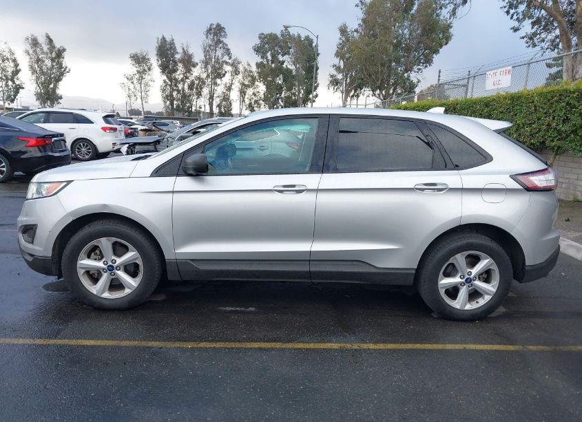 Photo 14 of 2018 Ford Edge SE (VIN 2FMPK3G9XJBB86494)