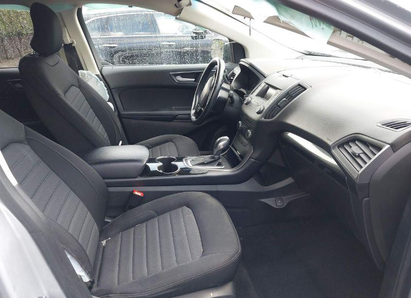 Photo 5 of 2018 Ford Edge SE (VIN 2FMPK3G9XJBB86494)