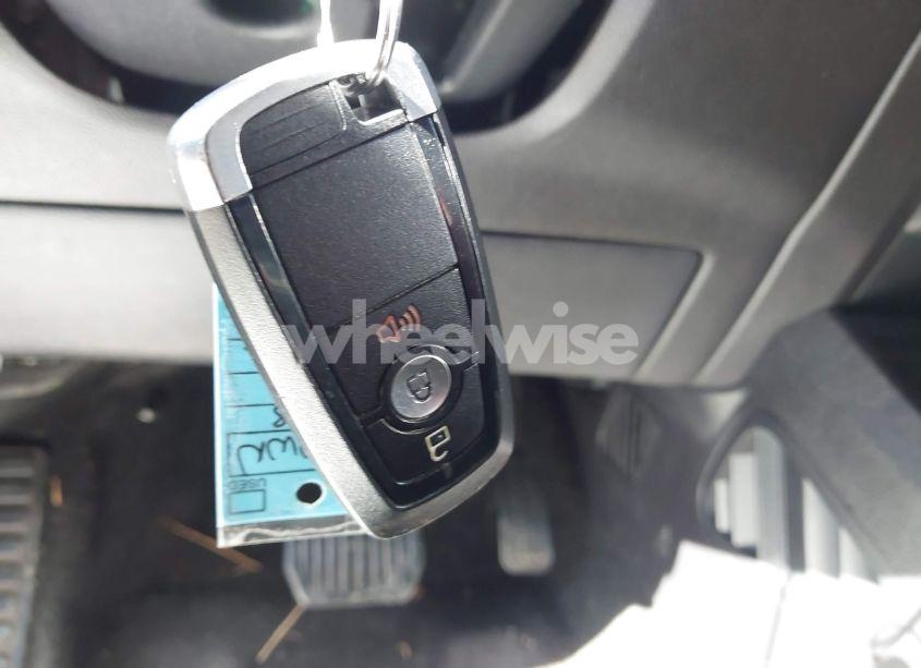 Photo 11 of 2018 Ford Edge SE (VIN 2FMPK3G9XJBB98872)