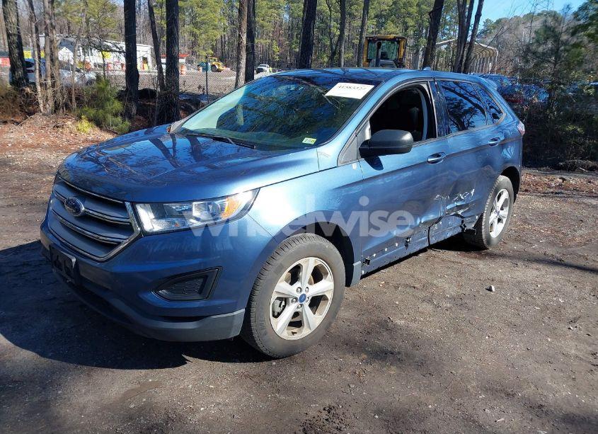 Photo 2 of 2018 Ford Edge SE (VIN 2FMPK3G9XJBB98872)