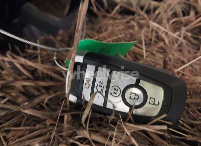 Photo 11 of 2017 Ford Edge SEL (VIN 2FMPK3J81HBB71425)