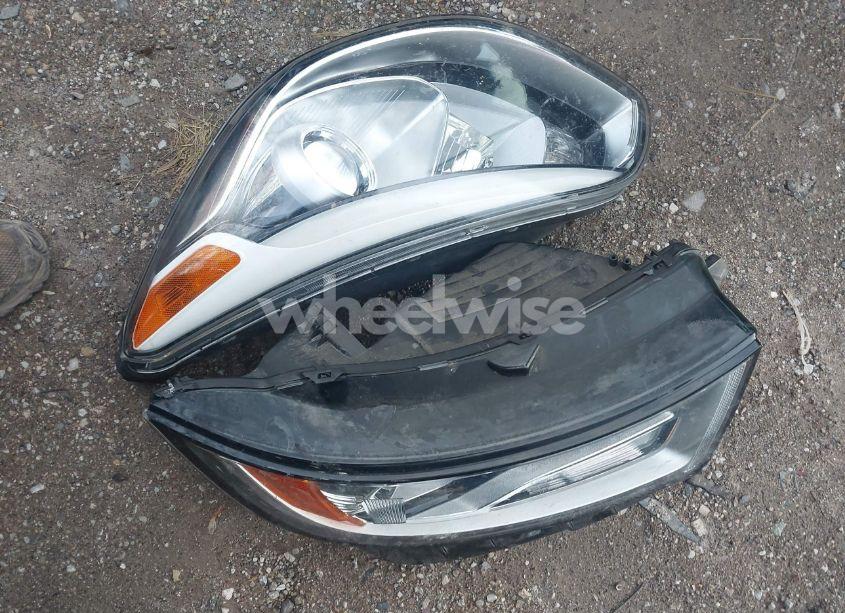 Photo 12 of 2016 Ford Edge SEL (VIN 2FMPK3J82GBB26332)