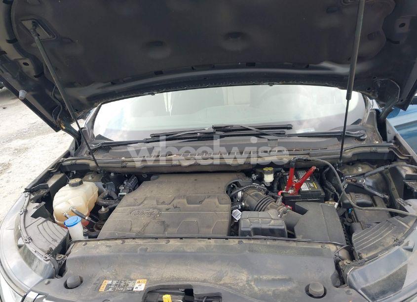 Photo 10 of 2016 Ford Edge SEL (VIN 2FMPK3J83GBC00082)