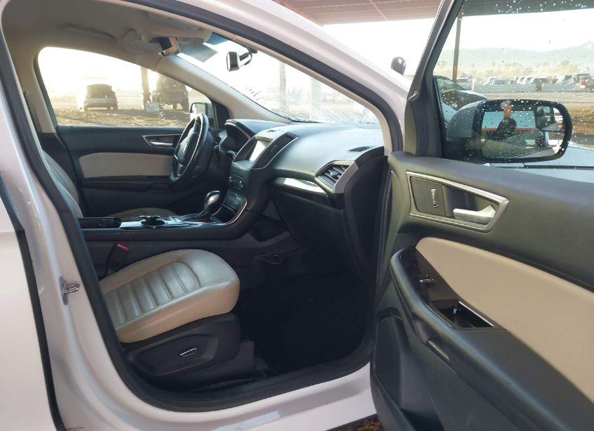 Photo 5 of 2018 Ford Edge SEL (VIN 2FMPK3J83JBC47667)