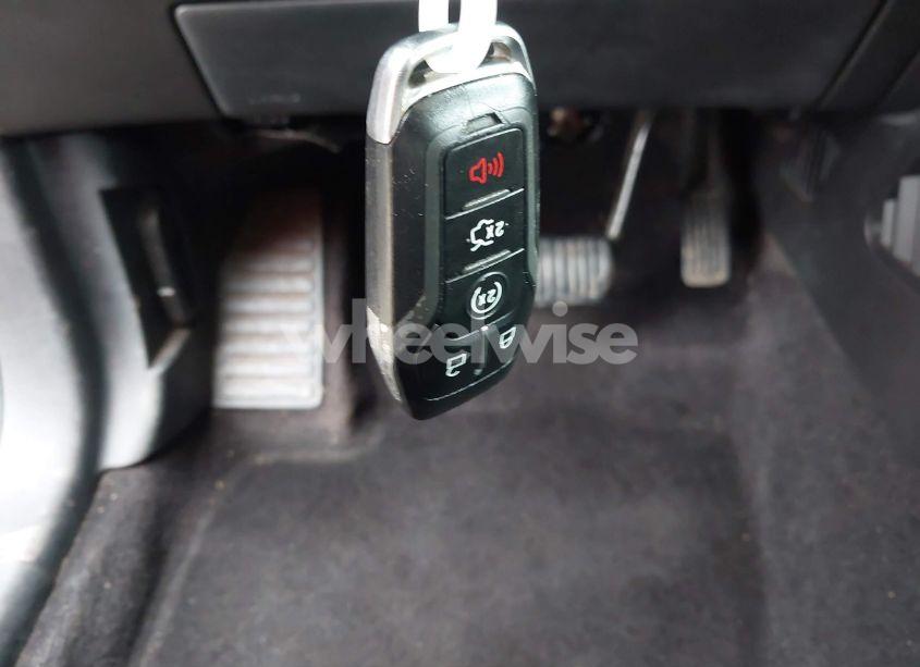 Photo 11 of 2016 Ford Edge SEL (VIN 2FMPK3J84GBB47540)