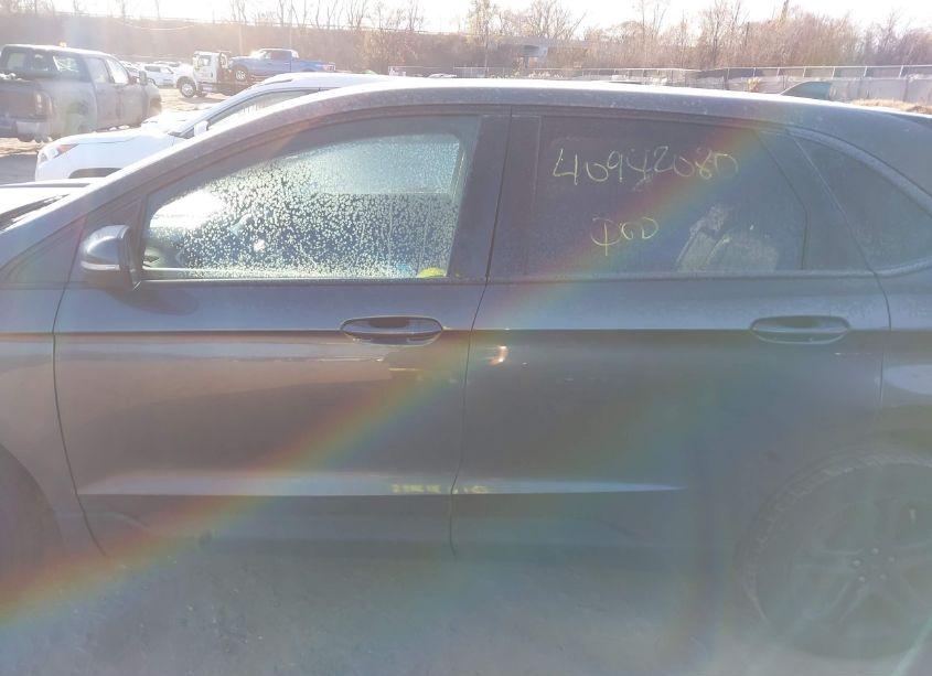 Photo 14 of 2018 Ford Edge SEL (VIN 2FMPK3J85JBB63365)