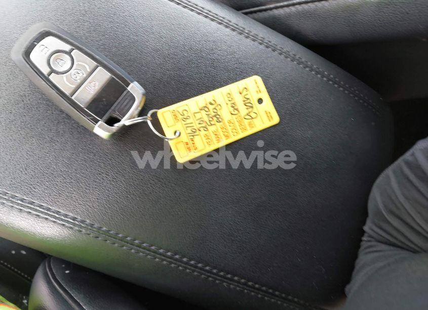 Photo 11 of 2017 Ford Edge SEL (VIN 2FMPK3J88HBC45634)