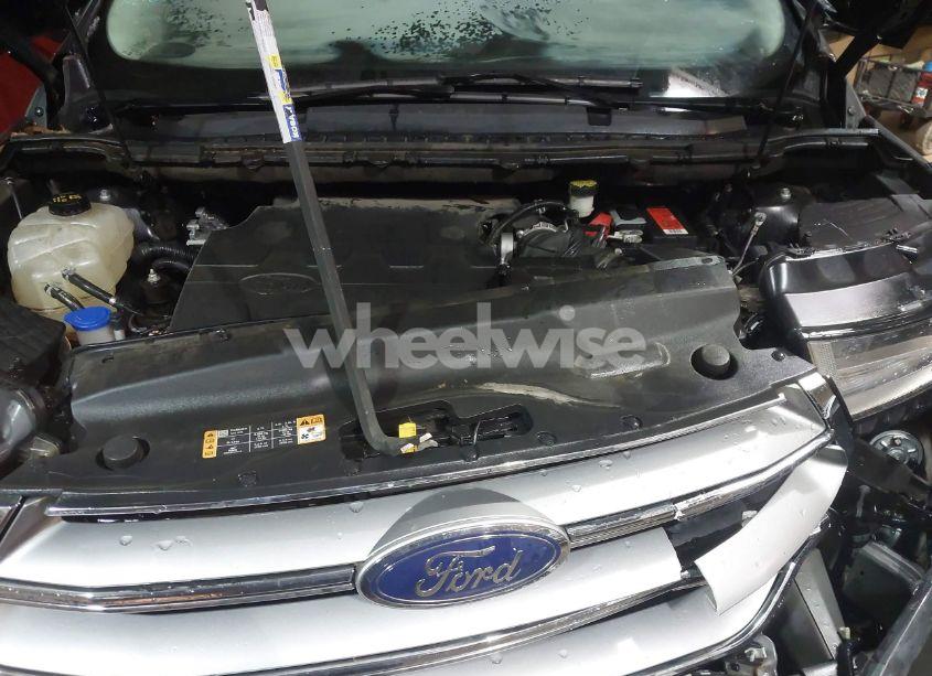 Photo 10 of 2018 Ford Edge SEL (VIN 2FMPK3J88JBB62999)