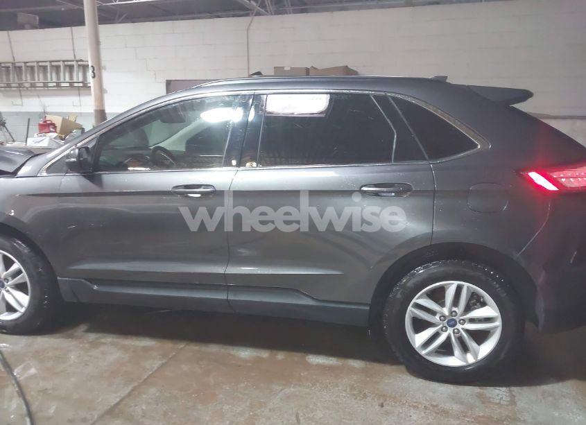 Photo 14 of 2018 Ford Edge SEL (VIN 2FMPK3J88JBB62999)