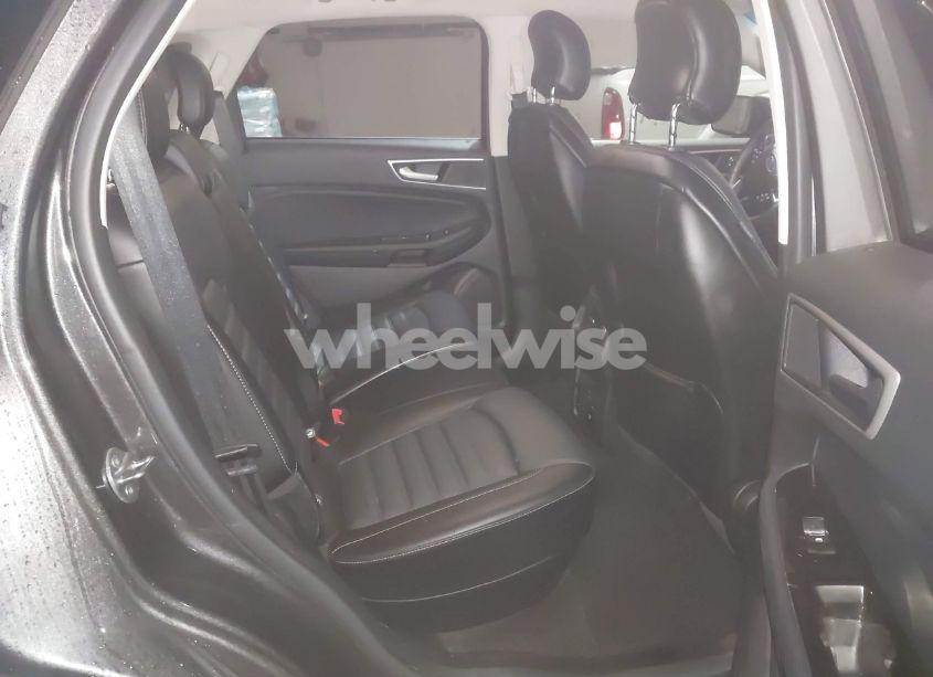 Photo 8 of 2018 Ford Edge SEL (VIN 2FMPK3J88JBB62999)