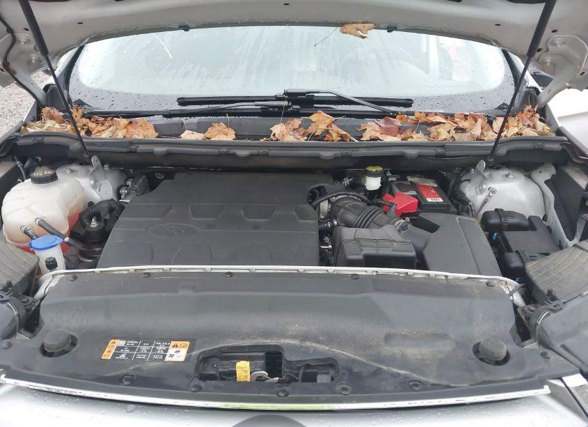 Photo 10 of 2016 Ford Edge SEL (VIN 2FMPK3J89GBB91985)