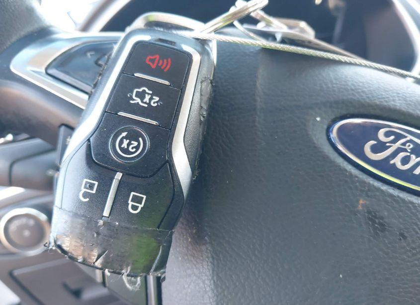 Photo 11 of 2016 Ford Edge SEL (VIN 2FMPK3J8XGBC31006)