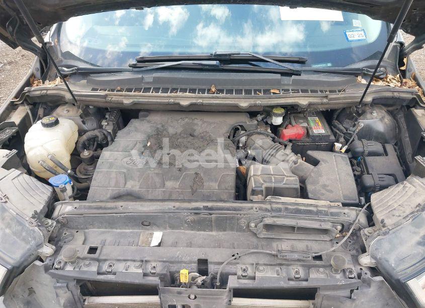 Photo 10 of 2018 Ford Edge SEL (VIN 2FMPK3J8XJBB70487)