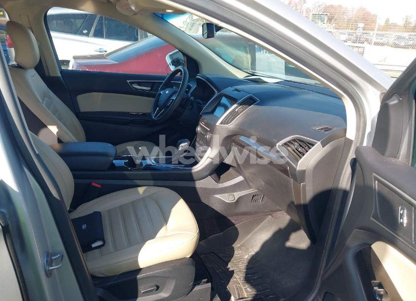 Photo 5 of 2016 Ford Edge SEL (VIN 2FMPK3J90GBB92547)