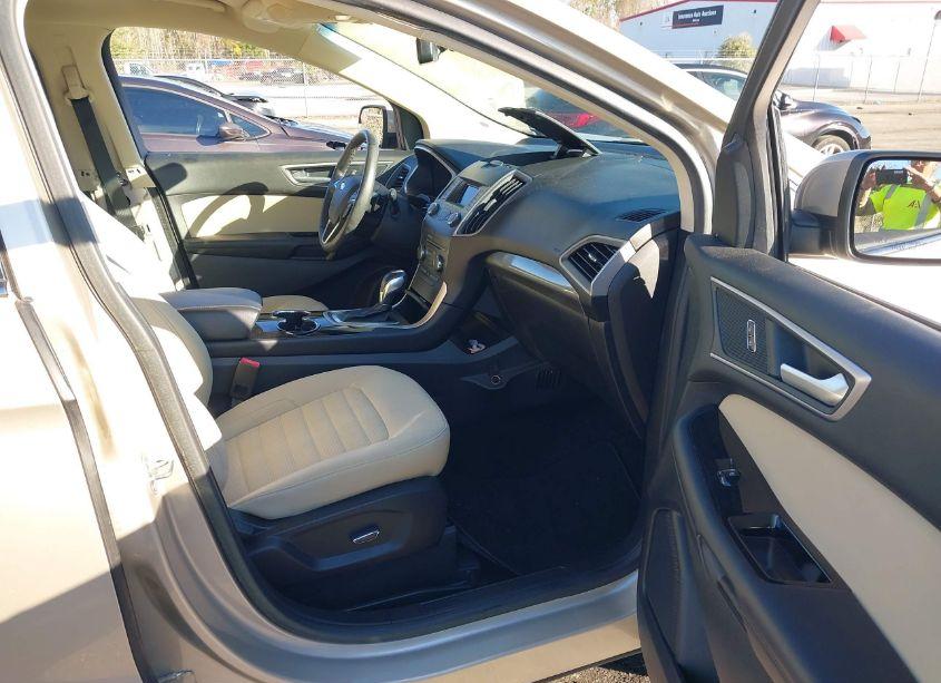 Photo 5 of 2018 Ford Edge SEL (VIN 2FMPK3J90JBC10195)