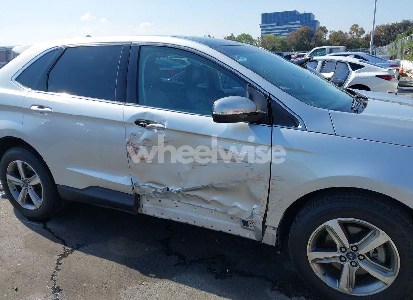 Photo 6 of 2019 Ford Edge SEL (VIN 2FMPK3J90KBB13368)