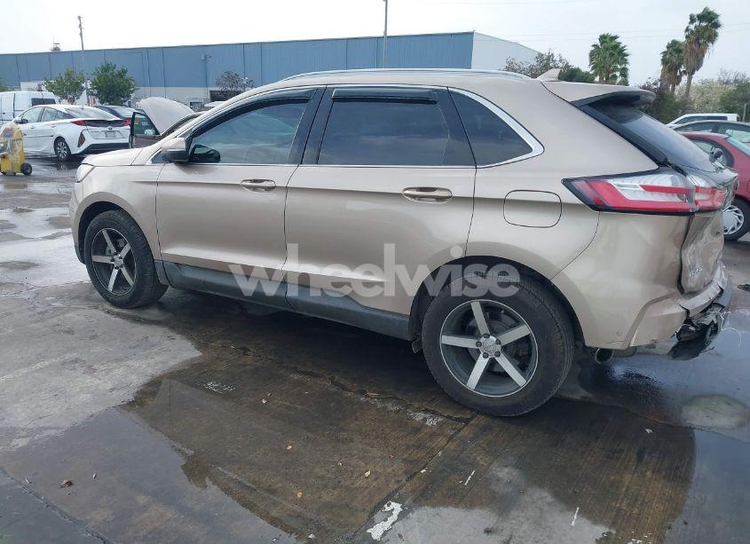 Photo 3 of 2020 Ford Edge SEL (VIN 2FMPK3J90LBB01707)