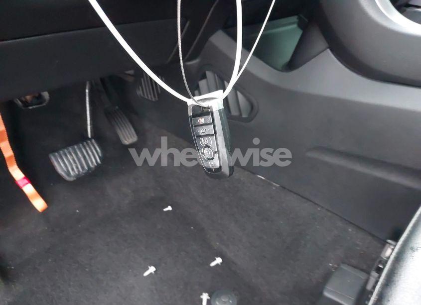 Photo 11 of 2020 Ford Edge SEL (VIN 2FMPK3J91LBA33126)