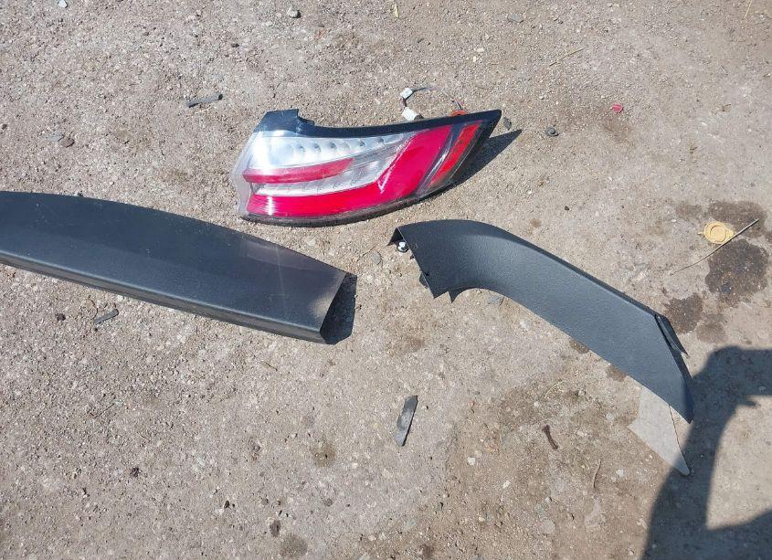 Photo 12 of 2020 Ford Edge SEL (VIN 2FMPK3J91LBA78082)