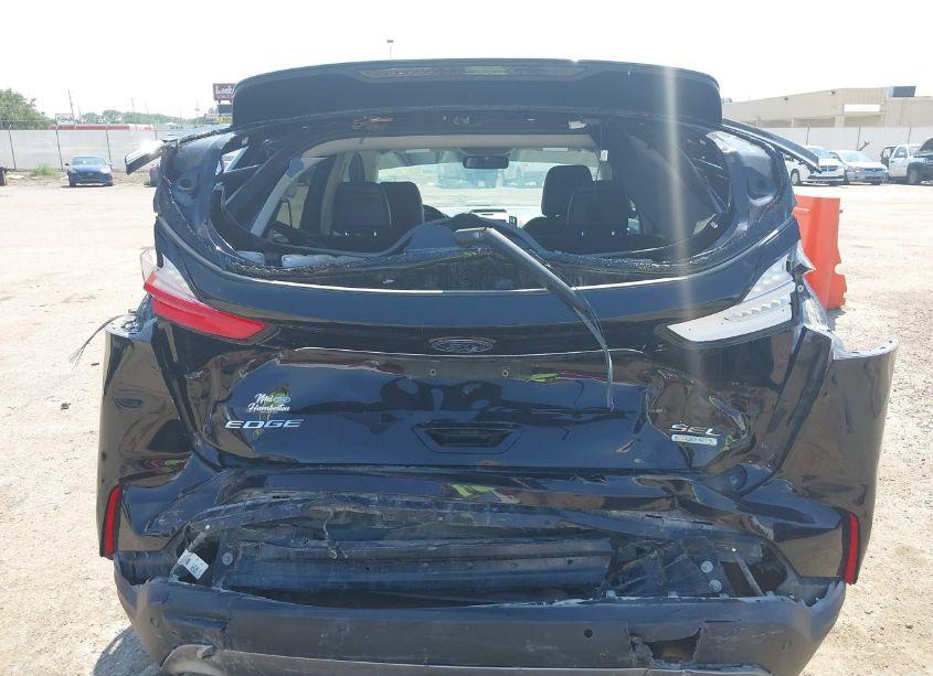 Photo 17 of 2020 Ford Edge SEL (VIN 2FMPK3J91LBA78082)