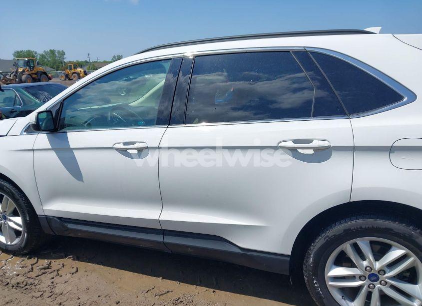 Photo 15 of 2016 Ford Edge SEL (VIN 2FMPK3J92GBC34135)
