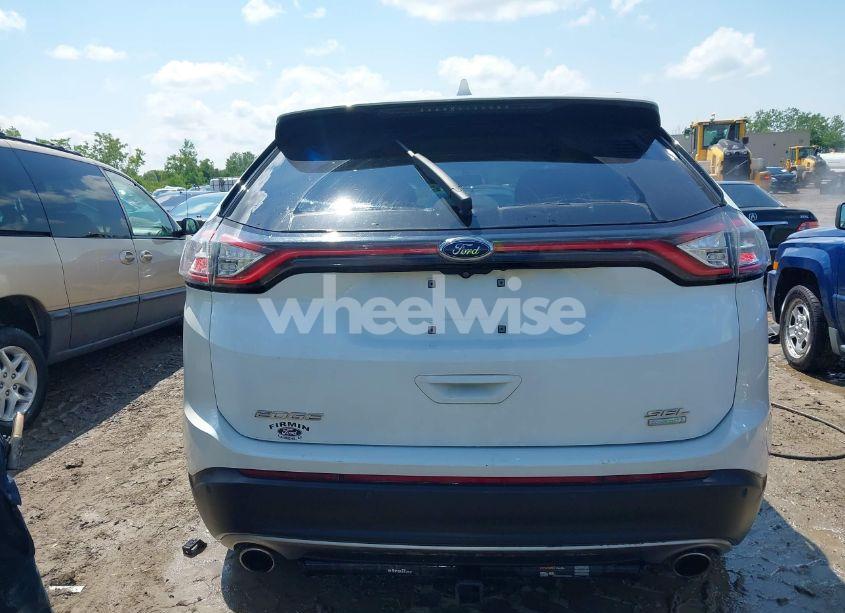 Photo 17 of 2016 Ford Edge SEL (VIN 2FMPK3J92GBC34135)
