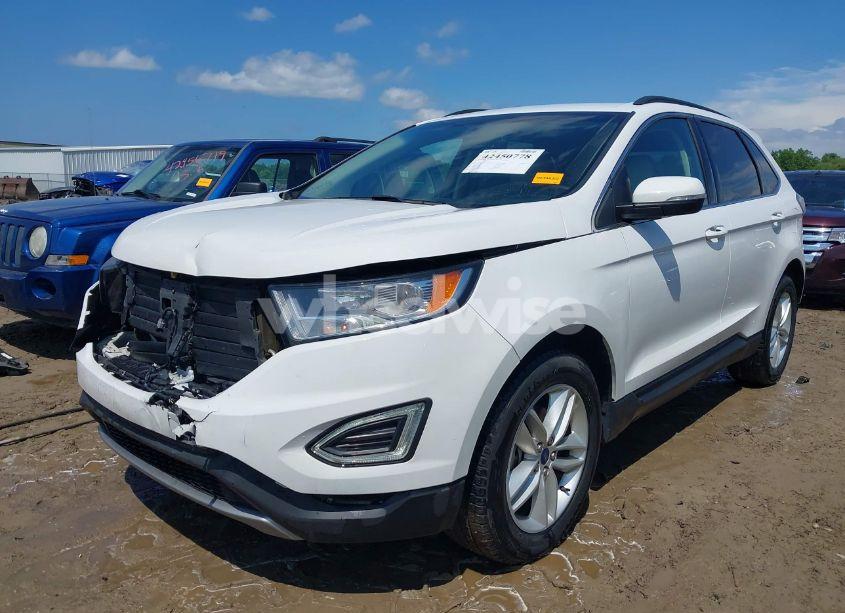 Photo 2 of 2016 Ford Edge SEL (VIN 2FMPK3J92GBC34135)