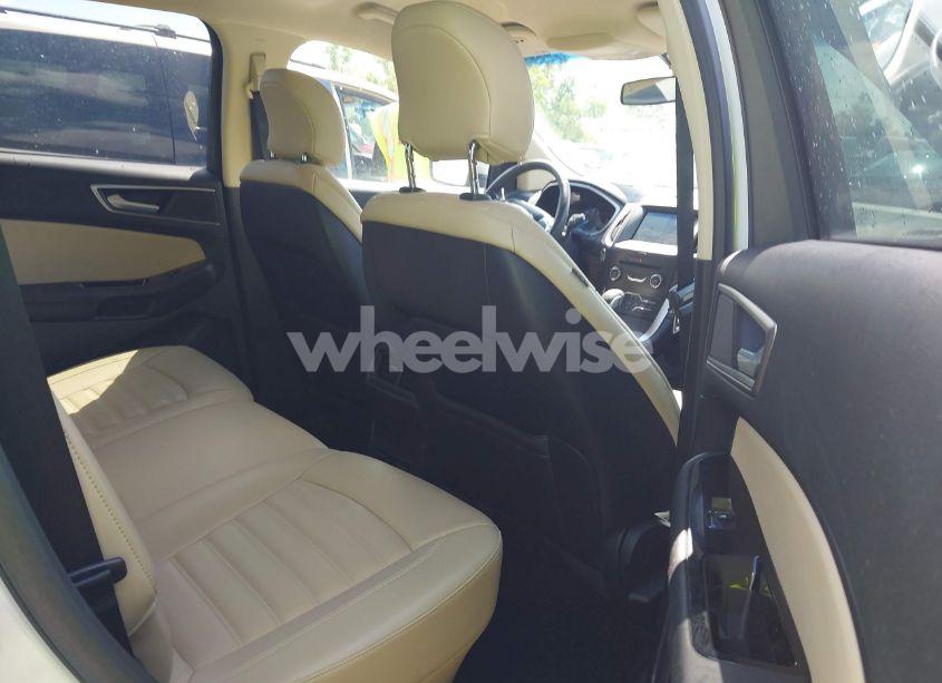 Photo 8 of 2016 Ford Edge SEL (VIN 2FMPK3J92GBC34135)