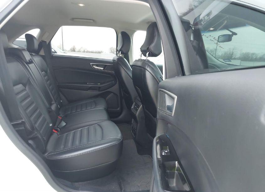 Photo 8 of 2016 Ford Edge SEL (VIN 2FMPK3J92GBC51775)