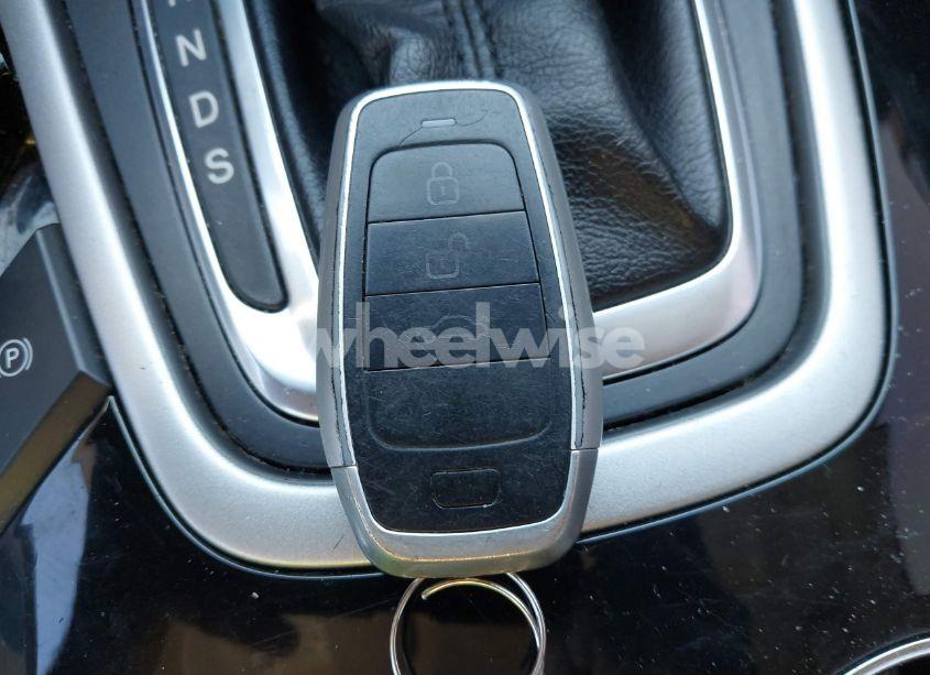 Photo 11 of 2017 Ford Edge SEL (VIN 2FMPK3J92HBC32340)