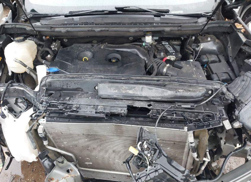 Photo 10 of 2018 Ford Edge SEL (VIN 2FMPK3J92JBB67432)