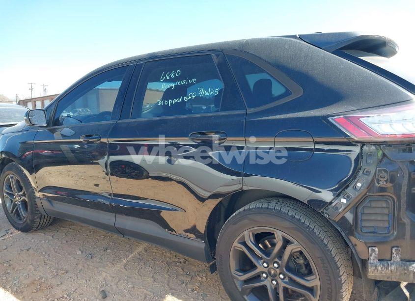 Photo 14 of 2018 Ford Edge SEL (VIN 2FMPK3J92JBC18234)