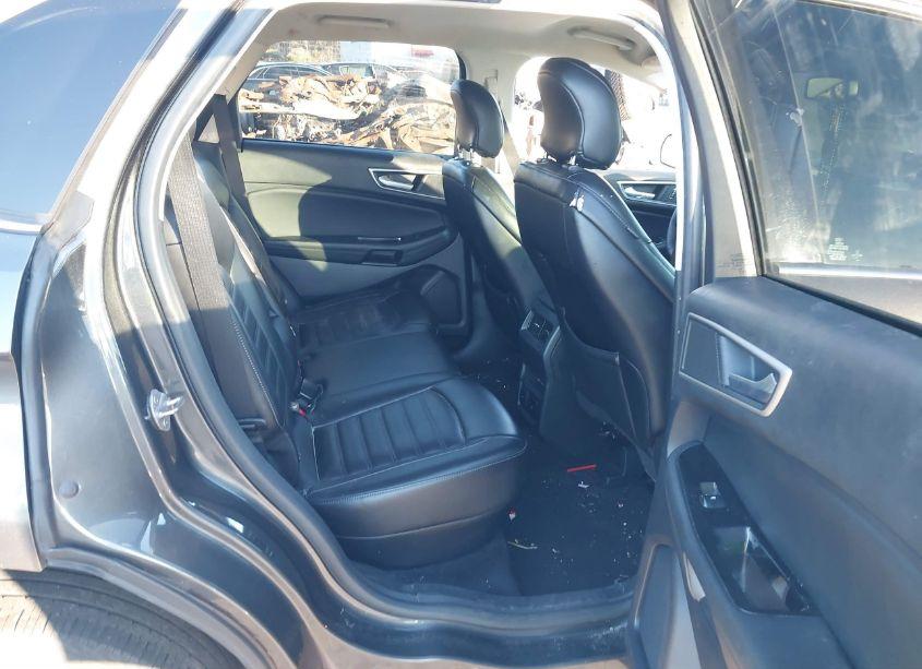 Photo 8 of 2019 Ford Edge SEL (VIN 2FMPK3J92KBC32376)