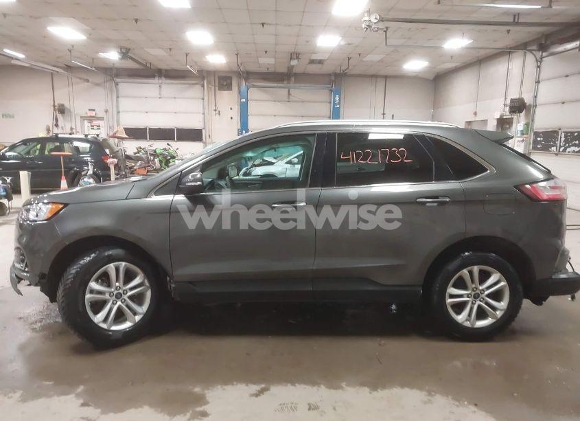 Photo 15 of 2019 Ford Edge SEL (VIN 2FMPK3J92KBC32443)