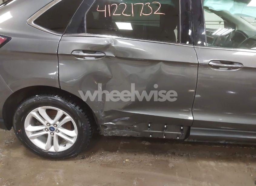 Photo 20 of 2019 Ford Edge SEL (VIN 2FMPK3J92KBC32443)