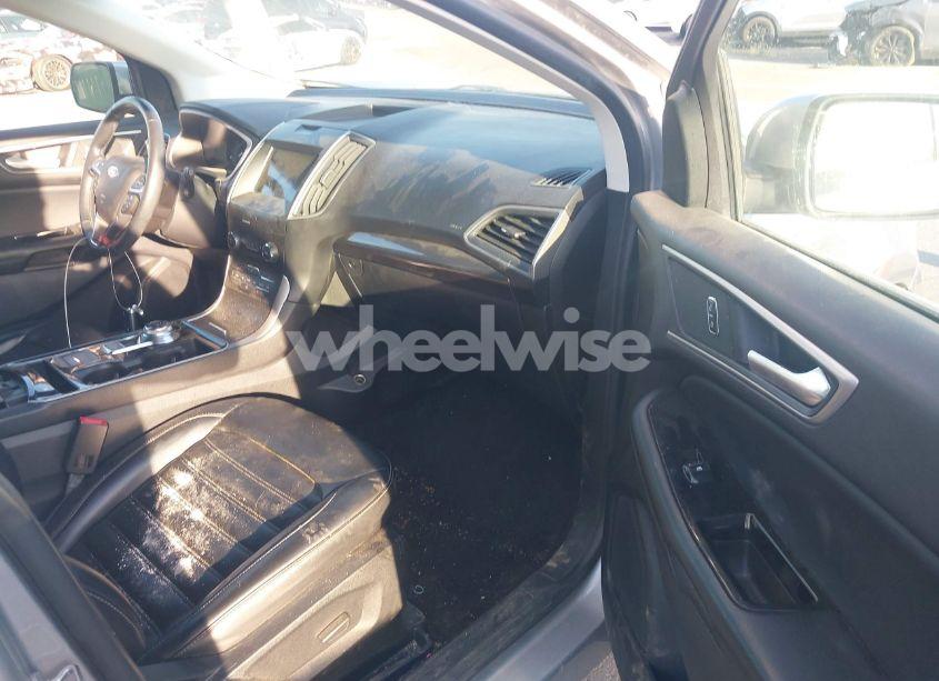 Photo 5 of 2020 Ford Edge SEL (VIN 2FMPK3J92LBA57886)