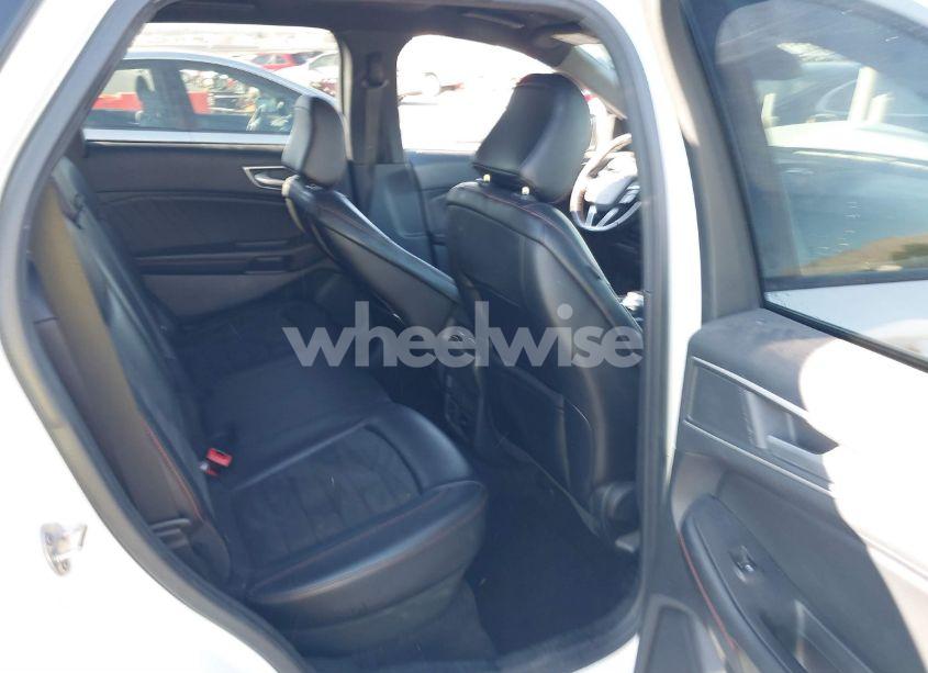 Photo 8 of 2020 Ford Edge ST LINE (VIN 2FMPK3J92LBB53467)