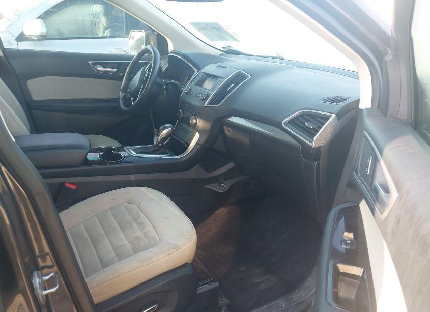 Photo 5 of 2017 Ford Edge SEL (VIN 2FMPK3J93HBB14829)