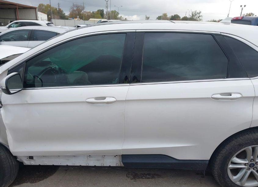 Photo 13 of 2019 Ford Edge SEL (VIN 2FMPK3J93KBC06157)