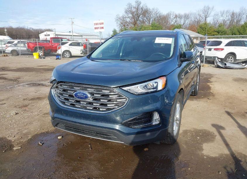 Photo 2 of 2019 Ford Edge SEL (VIN 2FMPK3J93KBC33925)