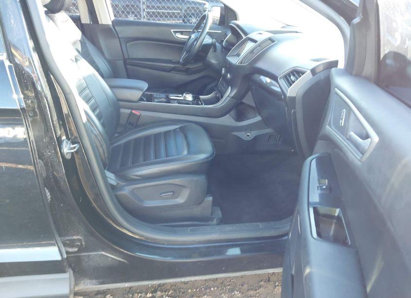 Photo 5 of 2020 Ford Edge SEL (VIN 2FMPK3J93LBA17039)
