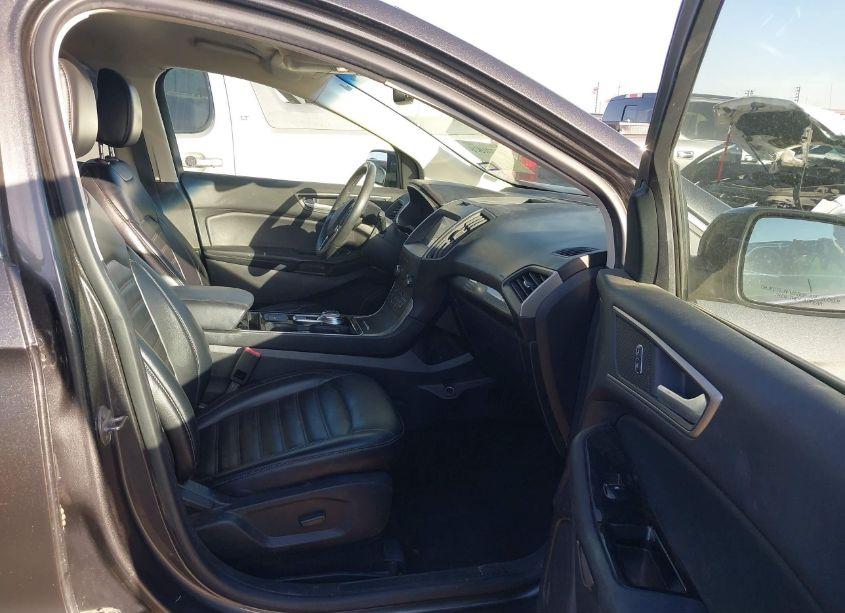 Photo 5 of 2020 Ford Edge SEL (VIN 2FMPK3J93LBA57556)