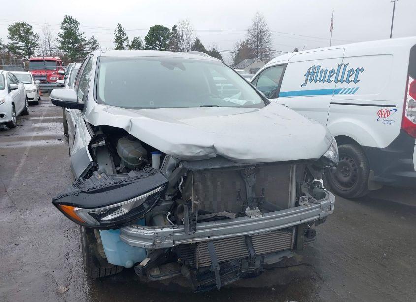 Photo 6 of 2020 Ford Edge SEL (VIN 2FMPK3J93LBA57587)