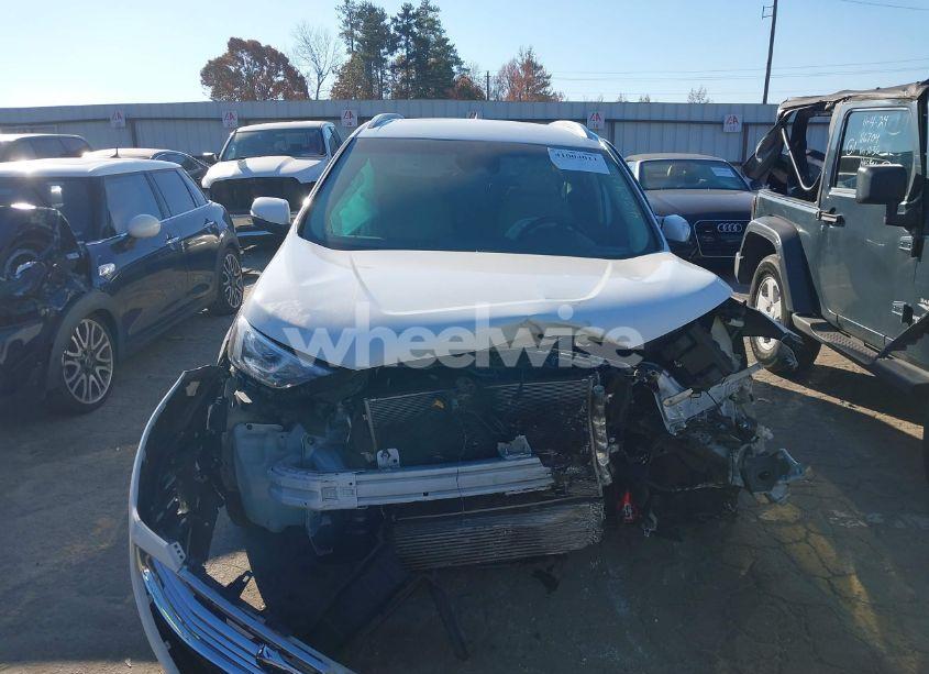 Photo 11 of 2020 Ford Edge SEL (VIN 2FMPK3J93LBB05704)