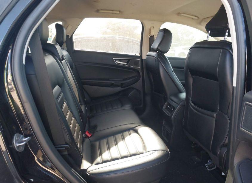 Photo 8 of 2020 Ford Edge SEL (VIN 2FMPK3J93LBB51677)