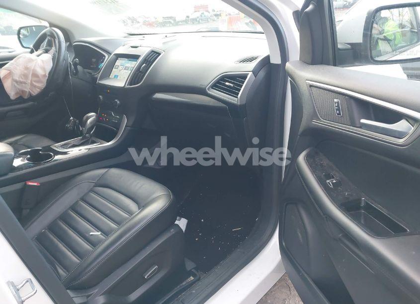 Photo 5 of 2016 Ford Edge SEL (VIN 2FMPK3J94GBB10285)