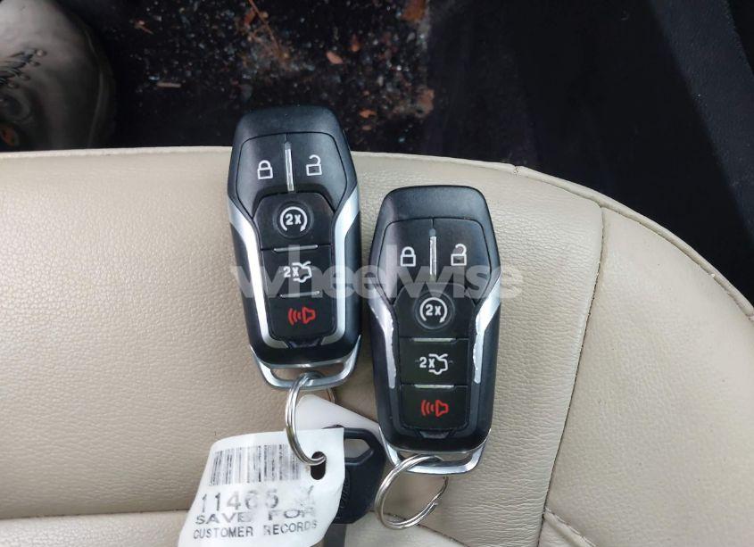 Photo 11 of 2016 Ford Edge SEL (VIN 2FMPK3J94GBB70552)